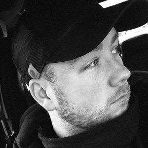 Meet your Posher, Wayne